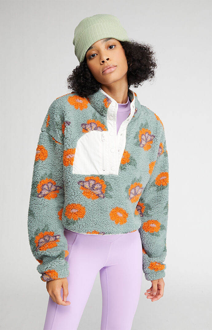 Uo cloud nine sherpa popover jacket cheap