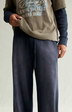 Washed Fleece Extreme Baggy Sweatpants image number 4