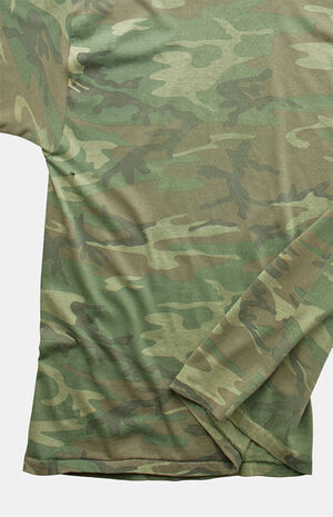 '80s Camo Top image number 2
