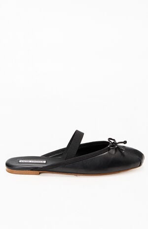 Women's Black Cutesy Ballet Flats image number 1