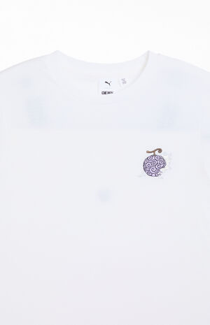 x One Piece T-Shirt image number 3