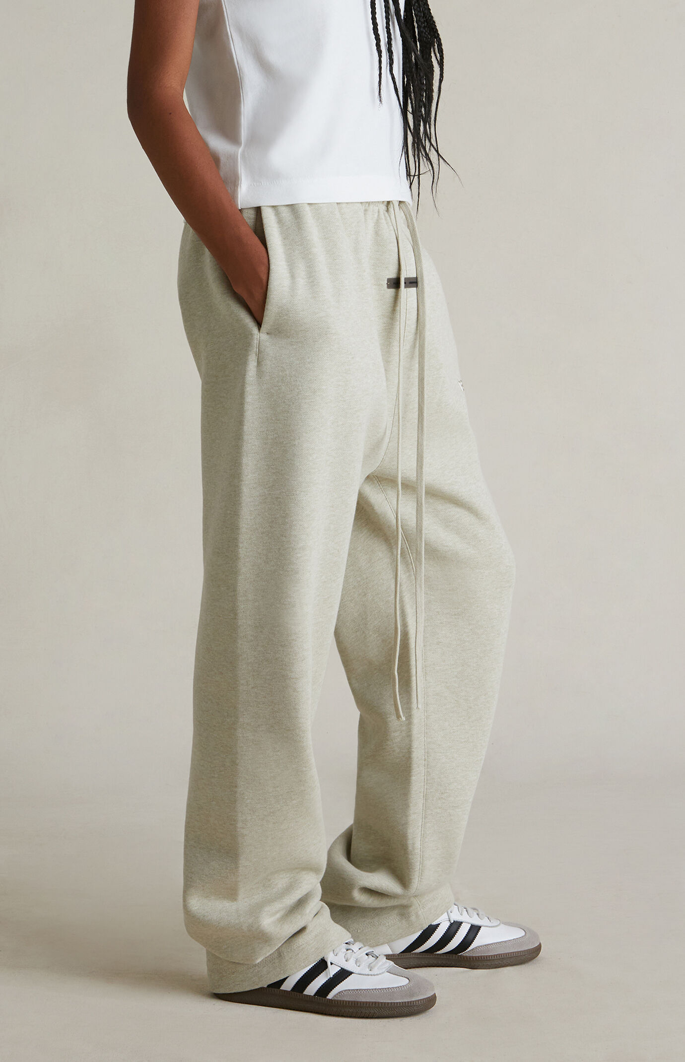 パンツ FEAR OF GOD Women Straight Pants 130SP255443FW STEAD GRE Fear of God ESSENTIALS Women's Heather Stone Relaxed