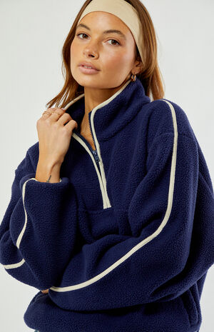 Camp Half Zip Sherpa Pullover Sweatshirt image number 5