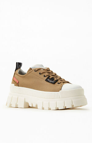Women's Olive Revolt Lo TX Sneakers image number 1