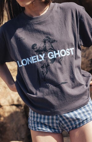 Feel Like Home T-Shirt image number 3