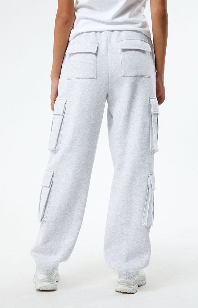 Sweatpants with leg store pockets