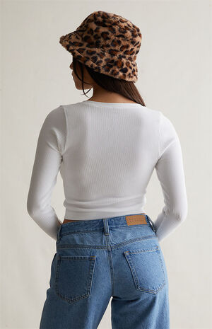 Seamless Notched Neck Long Sleeve Top image number 4