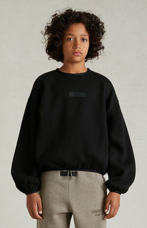 ESSENTIALS Black Crew Neck Sweatshirt image number 2