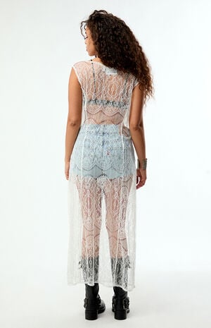 Lace Charmer Maxi Dress image number 4