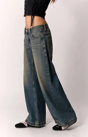 Sloane Low Rise Ultra Baggy Jeans Dark Blue Tint image number 3