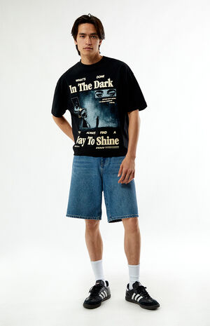 In The Dark Cropped Boxy T-Shirt image number 4
