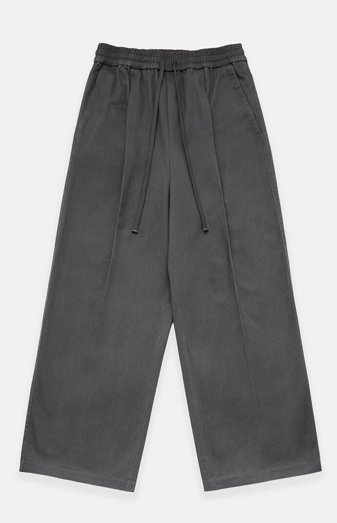 Fear of God ESSENTIALS Iron Gray Pleated Drawstring Pants | Pacsun