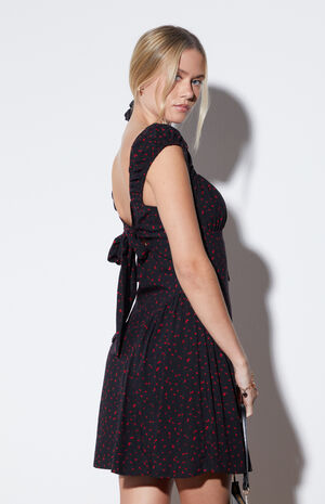 Tie Front Floral Bustier Mini Dress image number 3