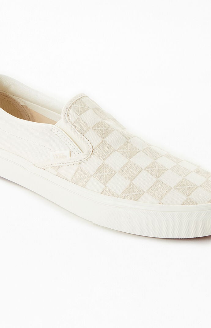 Cream and white checkerboard vans shop