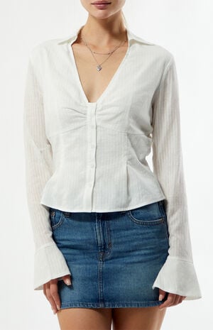 Long Sleeve Button Down Fitted Top image number 3