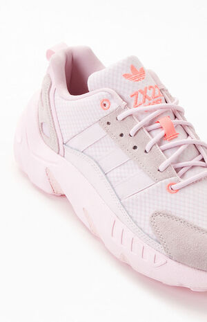 Pinchazo Volver a disparar Alianza adidas Women's Pink Eco ZX 22 Boost Sneakers | PacSun
