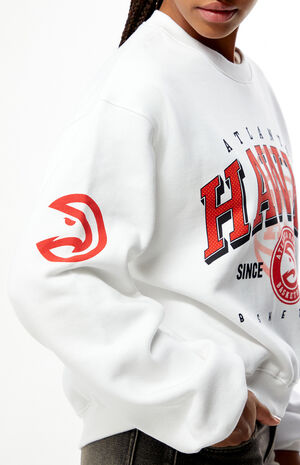 Atlanta Hawks Crew Neck Sweatshirt image number 2