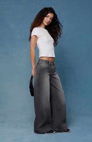Sloane Low Rise Ultra Baggy Jeans Gray Tinted image number 1