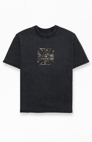 Camo Logo Border T-Shirt image number 2