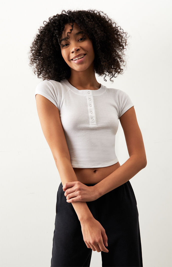 Shelly Snap Top
