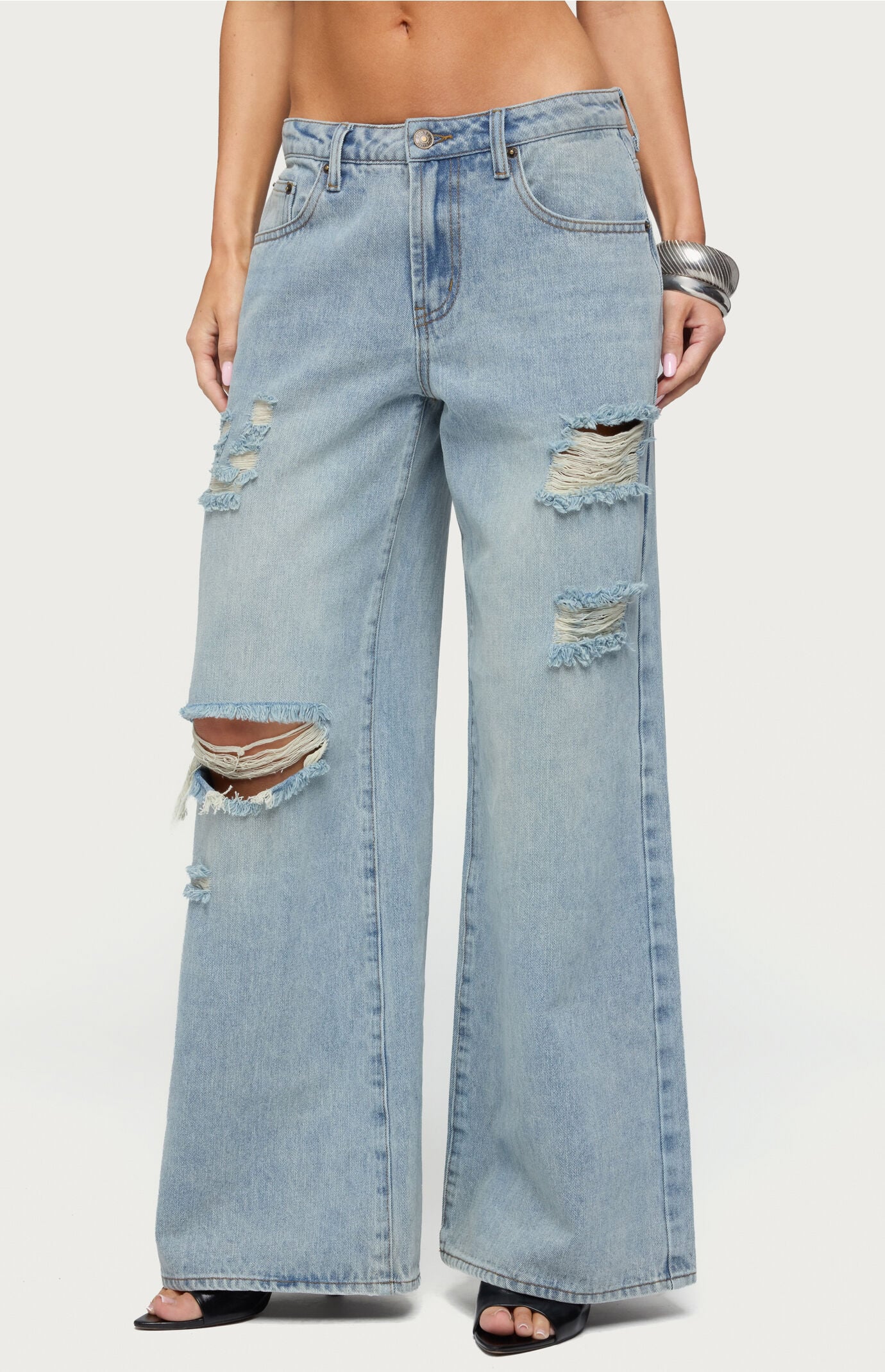Edikted Ellah Distressed Low Rise Baggy Jeans