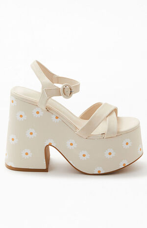 Women's Chunky Platform Daisy Heels image number 1