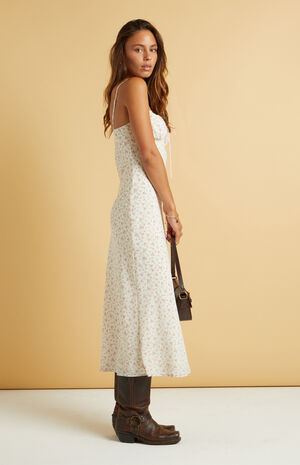 Daisy Floral Tie Front Midi Dress Daisy Floral Tie Front Midi Dress image number 2