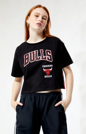Chicago Bulls Retro Classic Cropped T-Shirt image number 1