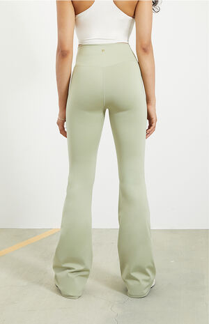 PAC WHISPER Active Crossover Flare Yoga Pants image number 5