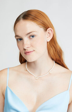 Pearl Butterfly Earrings & Necklace Bundle image number 1