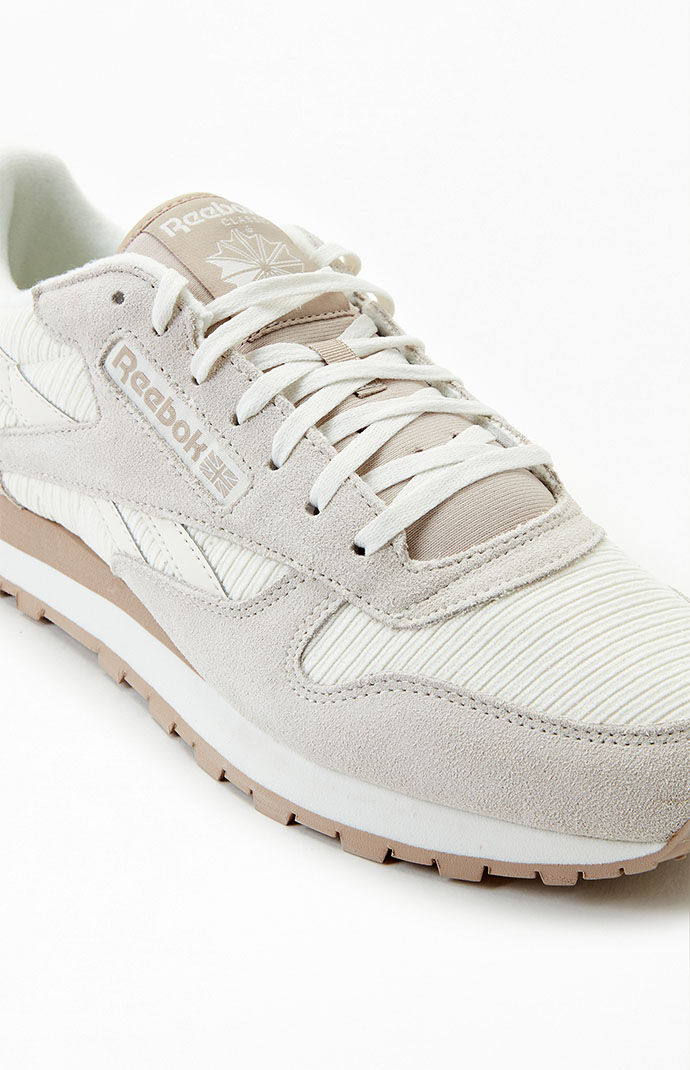 Reebok classic pacsun best sale