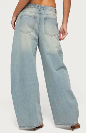 Ilara Low Rise Barel Jeans image number 3