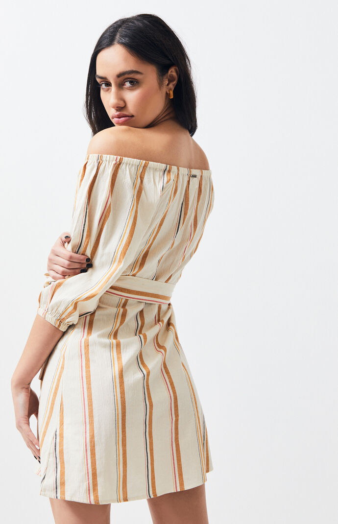 billabong best dressed wrap dress