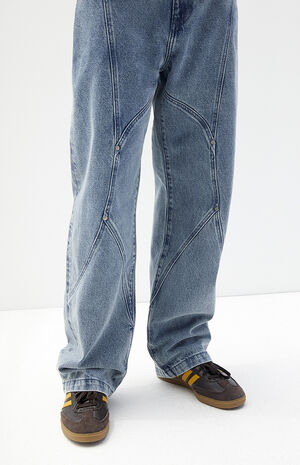 Medium Indigo Baggy Jeans image number 2