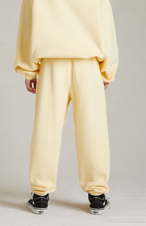 Essentials Garden Yellow Sweatpants image number 5