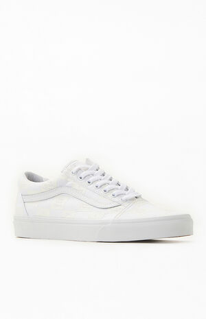 DIY Checkered Old Skool Shoes image number 1