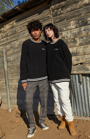 Sherpa Crew Neck Sweatshirt Sherpa Crew Neck Sweatshirt image number null