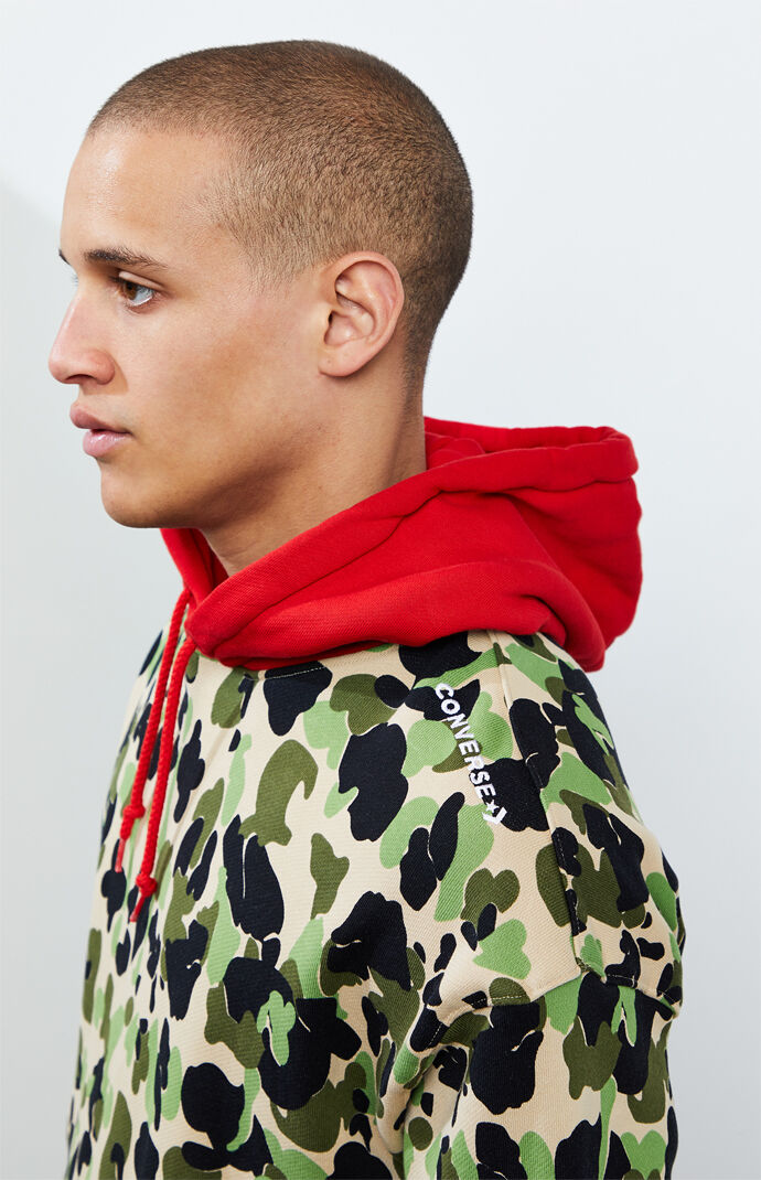 Camo Print Graphic Hoodie