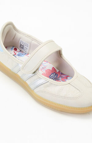 Women&rsquo;s Silver Floral Samba Jane Sneakers image number 6
