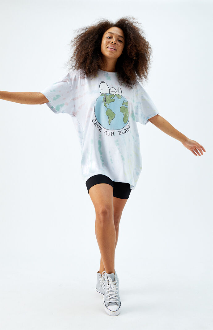x Snoopy Save Our Planet T-Shirt