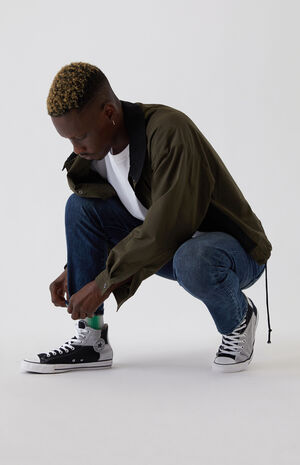 Light Slim Taper Jeans image number 5