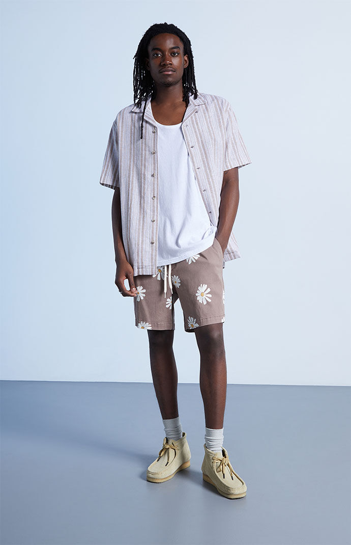 Daisy shorts pacsun on sale