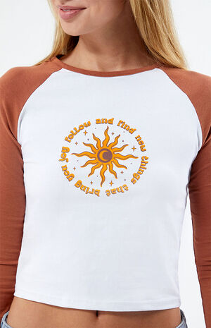 Contrast Sleeve Raglan T-Shirt image number 2