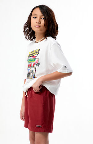 Solid 4.5" Swim Trunks image number 2