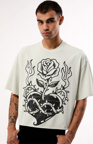 Heartfelt Cropped T-Shirt image number 2