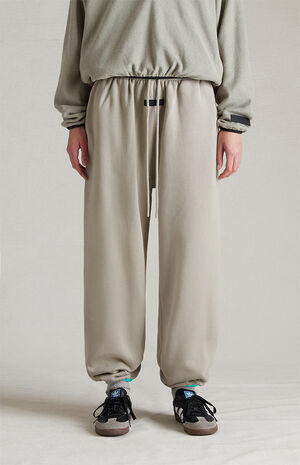 Women's Seal Sweatpants image number 2