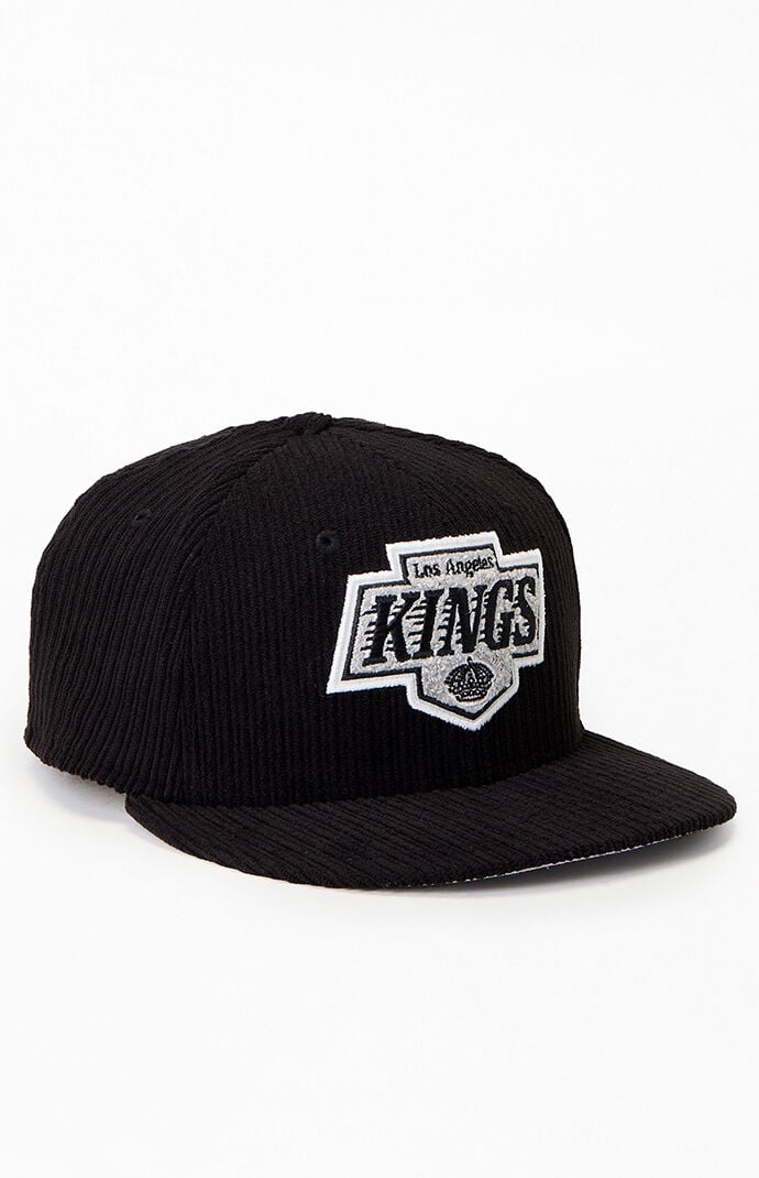 New Era LA Kings Chenille Pop 59FIFTY Fitted Hat
