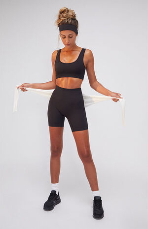Black Active Seamless Ribbed Biker Shorts image number 1