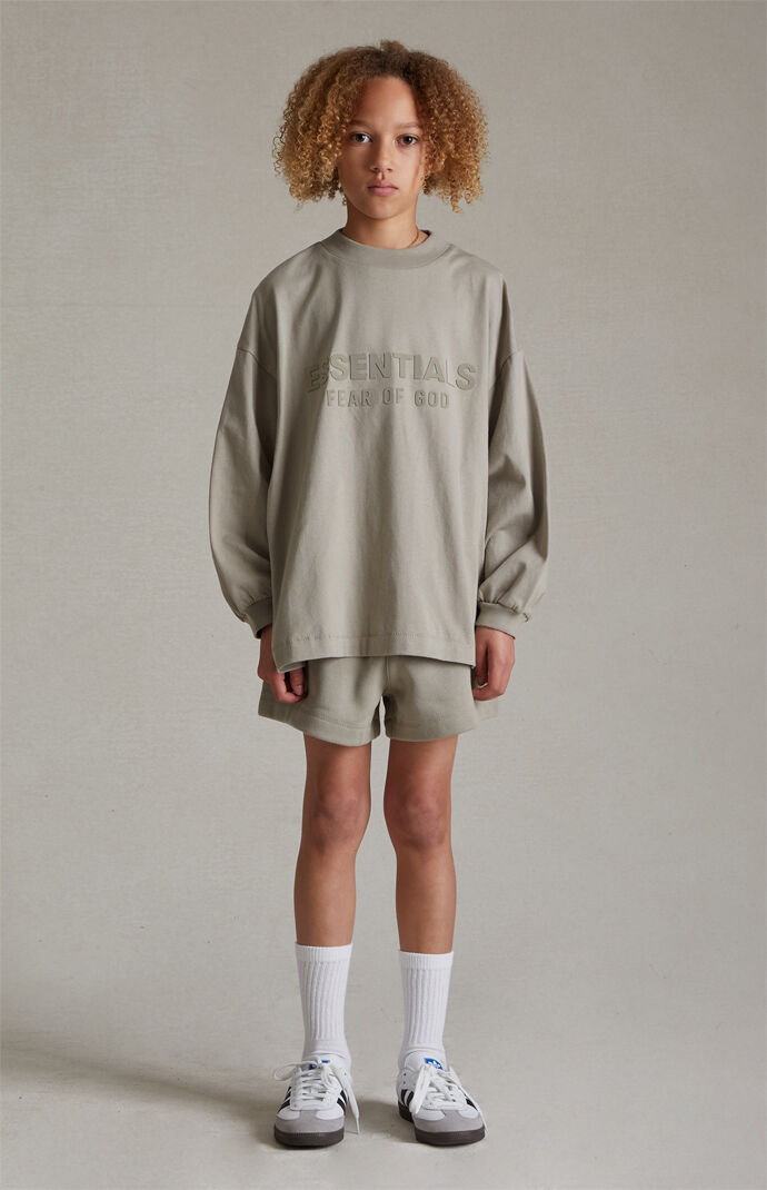 피오갓 에센셜 Fear of God Essentials Kids Seal Fleece Running Shorts