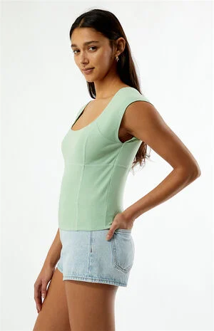 Juliet T-Shirt image number 4